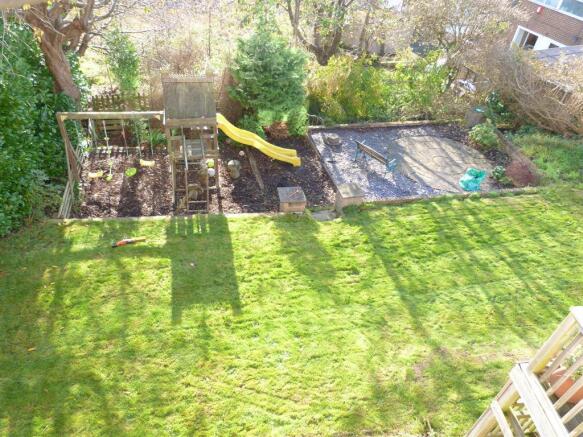 GARDEN TO THE REAR