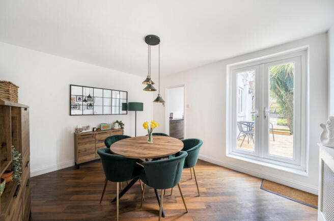 1422423-8-69ae945...