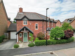 33, Wellcroft Gardens, Lymm WA13 0LU