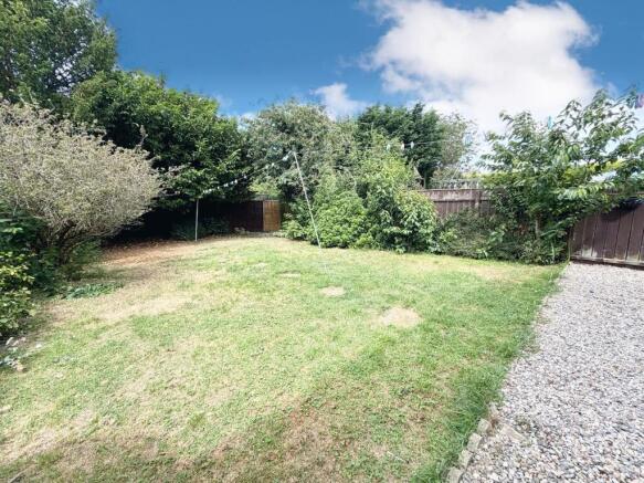 3 bed Semi-Detached for sale Image 12