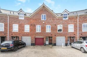 7, Snowdrop Close, Bury St. Edmunds IP32 7LZ