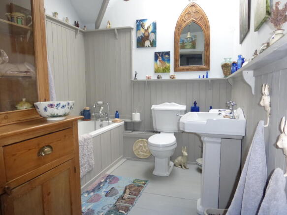 Photo 9