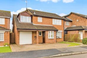 49, Dawlish Close, Stevenage SG2 8UQ