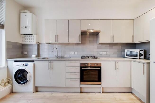 3_Kitchen Reception-2.jpg