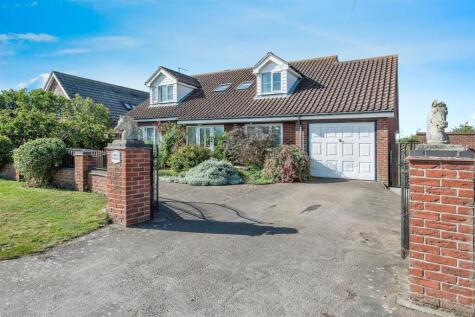 Penguin Road, Scratby, Great Yarmouth