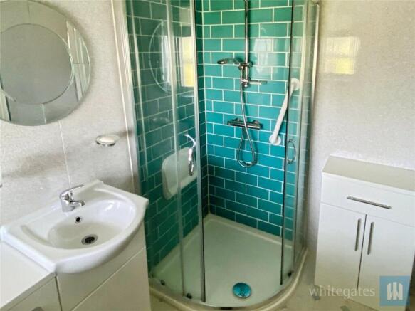 2 bed Bungalow for sale Image 8