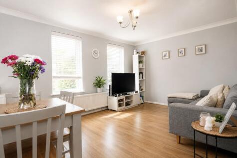 Cleveden House, Broadlands, Thundersley, Essex
