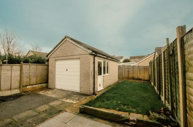 7 Kernow Close TPS Bodmin 01208 74182-07