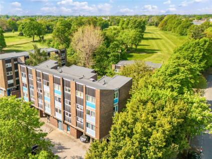 Wellesley Road, Strawberry Hill, Twickenham, TW2