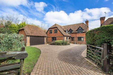 Camley Park Drive, Pinkney's, Maidenhead, SL6