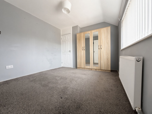 Nethercott Close, Luton, LU2 photo 5