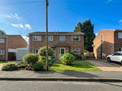 Jennett Close, Leicester, LE5