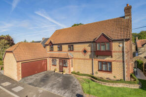 14, Parrett Mead, Beaminster DT8 3PQ