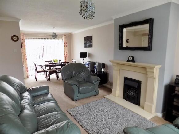 Lounge to Dining Area