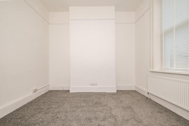 SELDEN BEDROOM