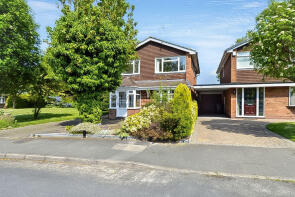 13, Thompson Close, Willenhall WV13 1ST