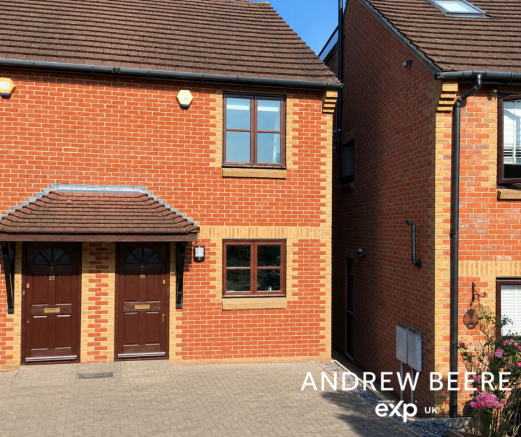 2-bed semi-detached on Alex Hughes Close, Snodland, ME6, £270,000