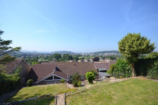 Rear Garden View.JPG