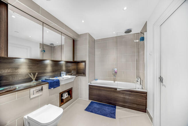 Michael Charles Flat 88 9 Queensland Road-3