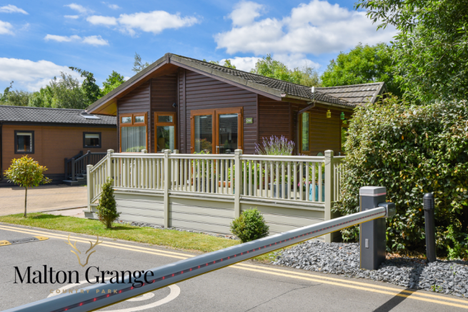 2 bed Lodge for sale Image 6