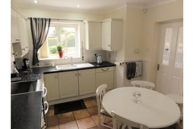 Kitchen / Diner
