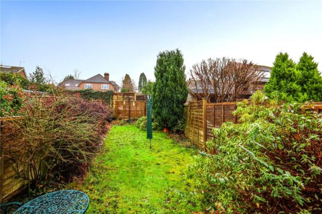 Fox Road, Haslemere, Surrey, GU27 photo 4