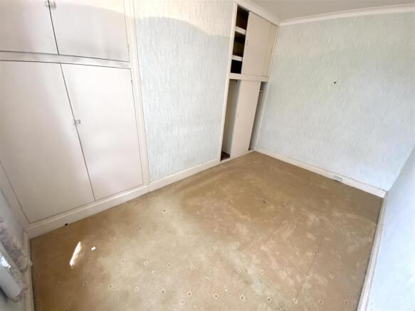 2 bed Terraced for sale Image 7