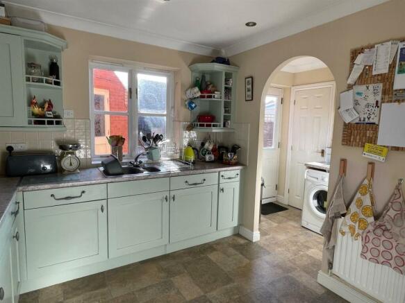 Kitchen.jpg