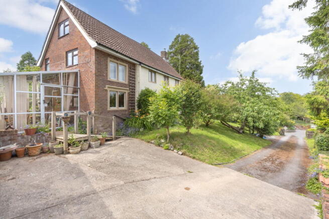 Rickbarton, West Lavington, Devizes, Wiltshire, SN10 4LU photo 4