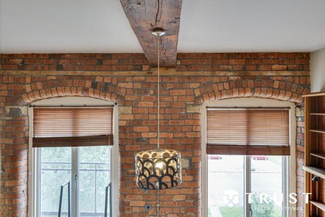 1 bed Flat for sale Image 5