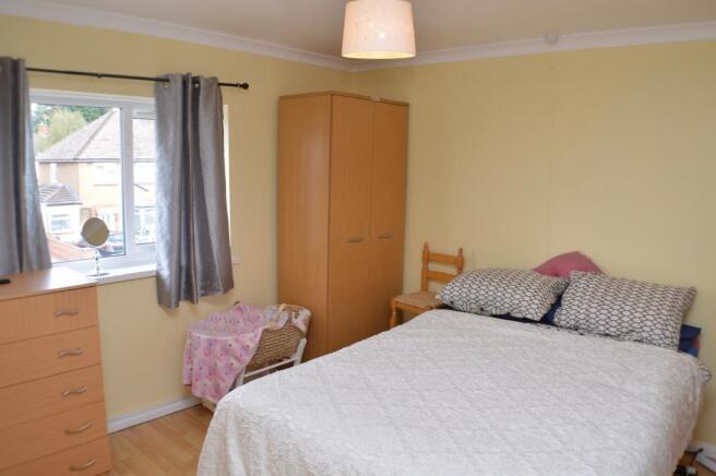 Bedroom 2 (Double)