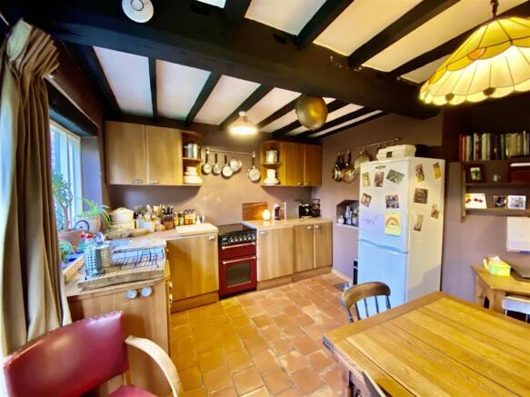 Kitchen & Dining Room