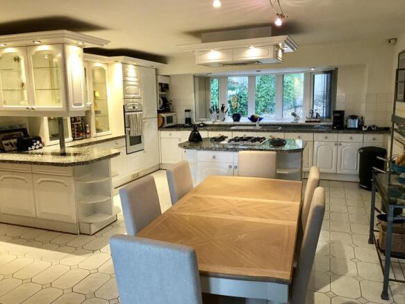 Breakfast Kitchen