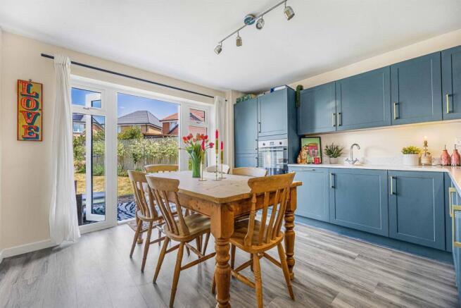 Kitchen/Dining Room