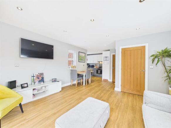 Open Plan Living Dining Kitchen