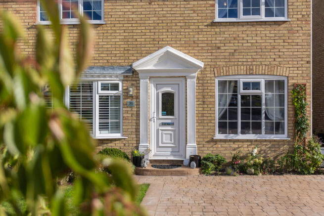 Orchard Road 35 External-2