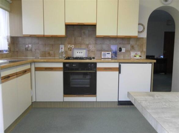BREAKFAST KITCHEN IM