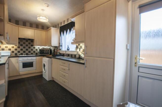 Kitchen (2)