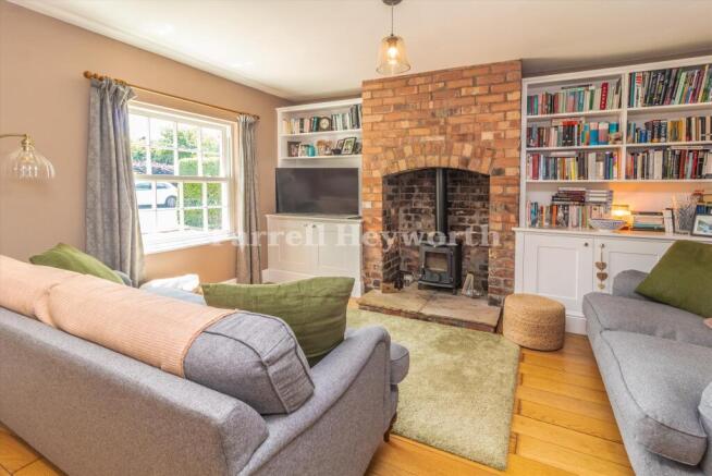 Lounge image 3