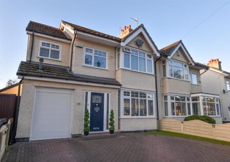 Princes Avenue, Bromborough