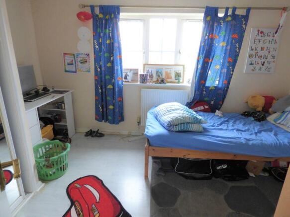 Photo 3