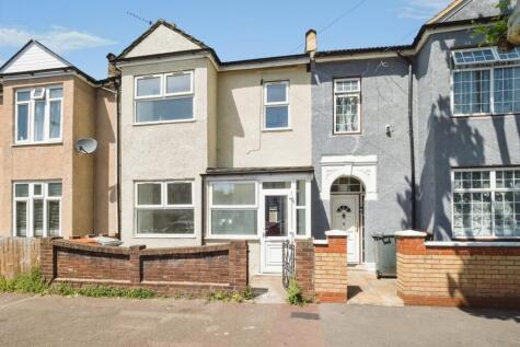 Eversleigh Road, East Ham, London, E6