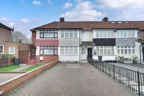 Queens Drive, Waltham Cross
