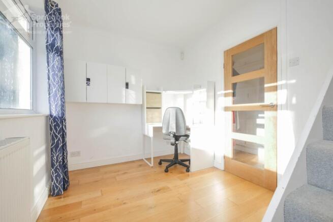 IMAGE 7
