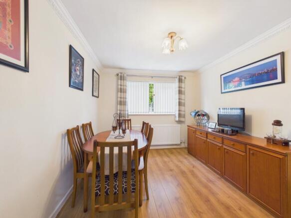 3 bed Detached for sale Image 4