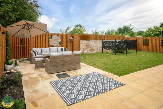 Rear Patio 3.jpg