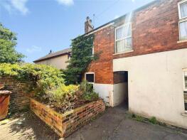 4, Montague Terrace, Lincoln LN2 5BE