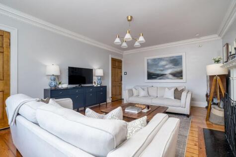 4/5 Melville Place, West End, Edinburgh, EH3 7PR