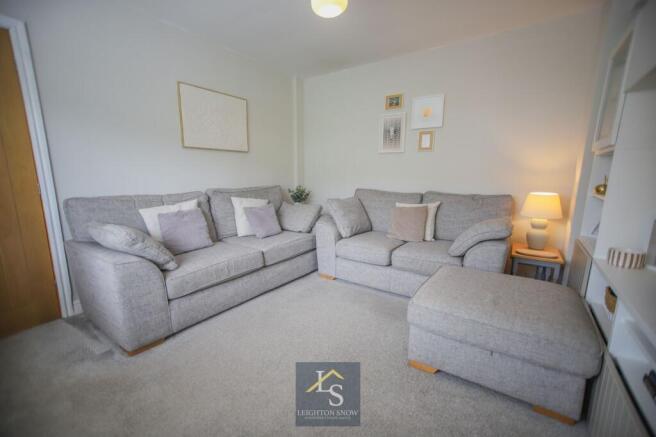 Central Drive, Bramhall, SK7 photo 4