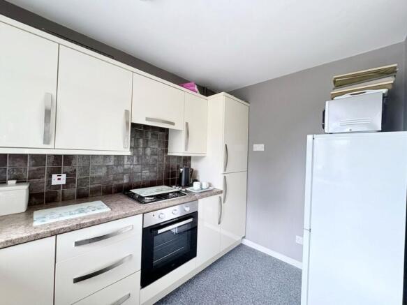 2 bed Detached Bungalow for sale Image 8